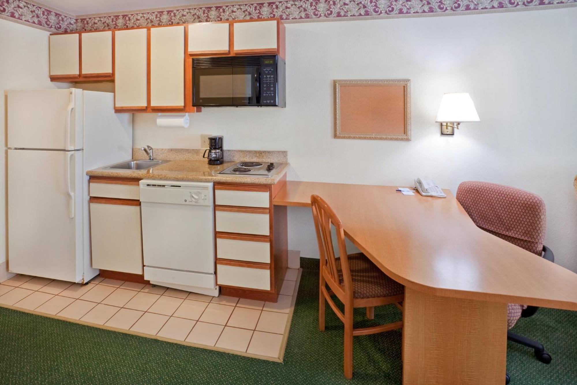 Candlewood Suites Tyler By Ihg Екстер'єр фото