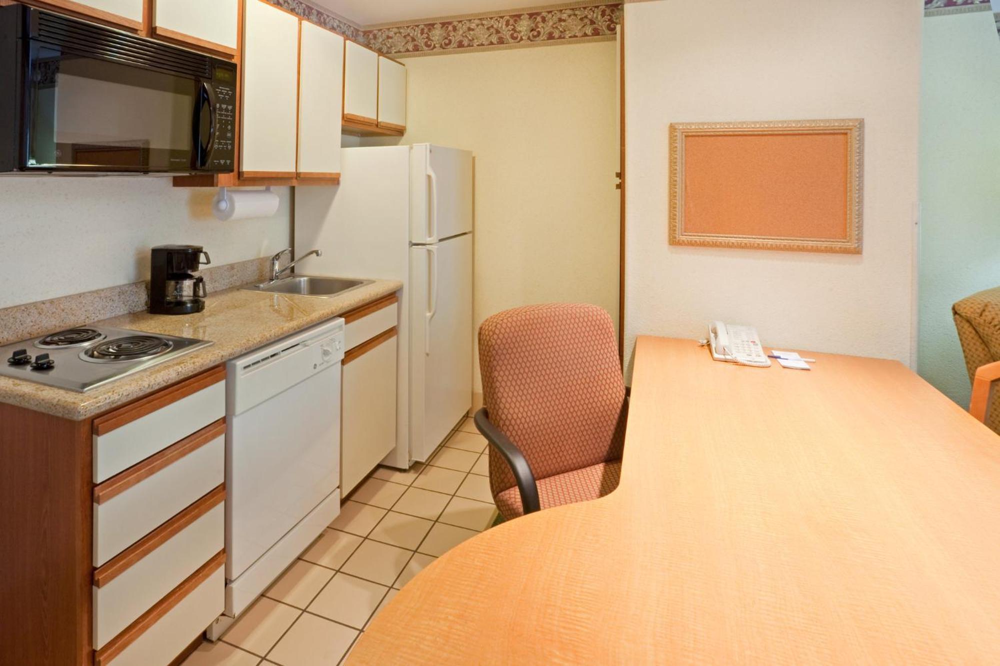Candlewood Suites Tyler By Ihg Екстер'єр фото